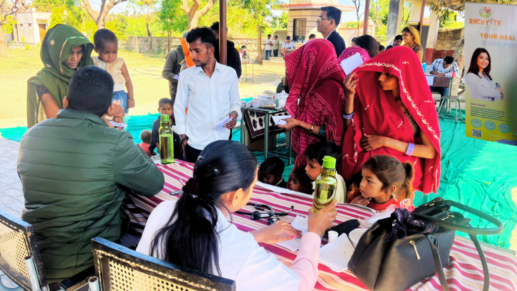 Doctor-Guides-Patients-on-Check-Up-Procedures
