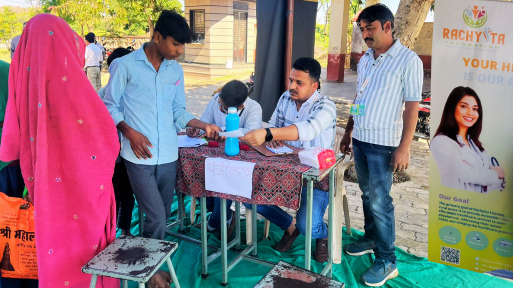 Registration-Slip-is-Important-Says-Teacher